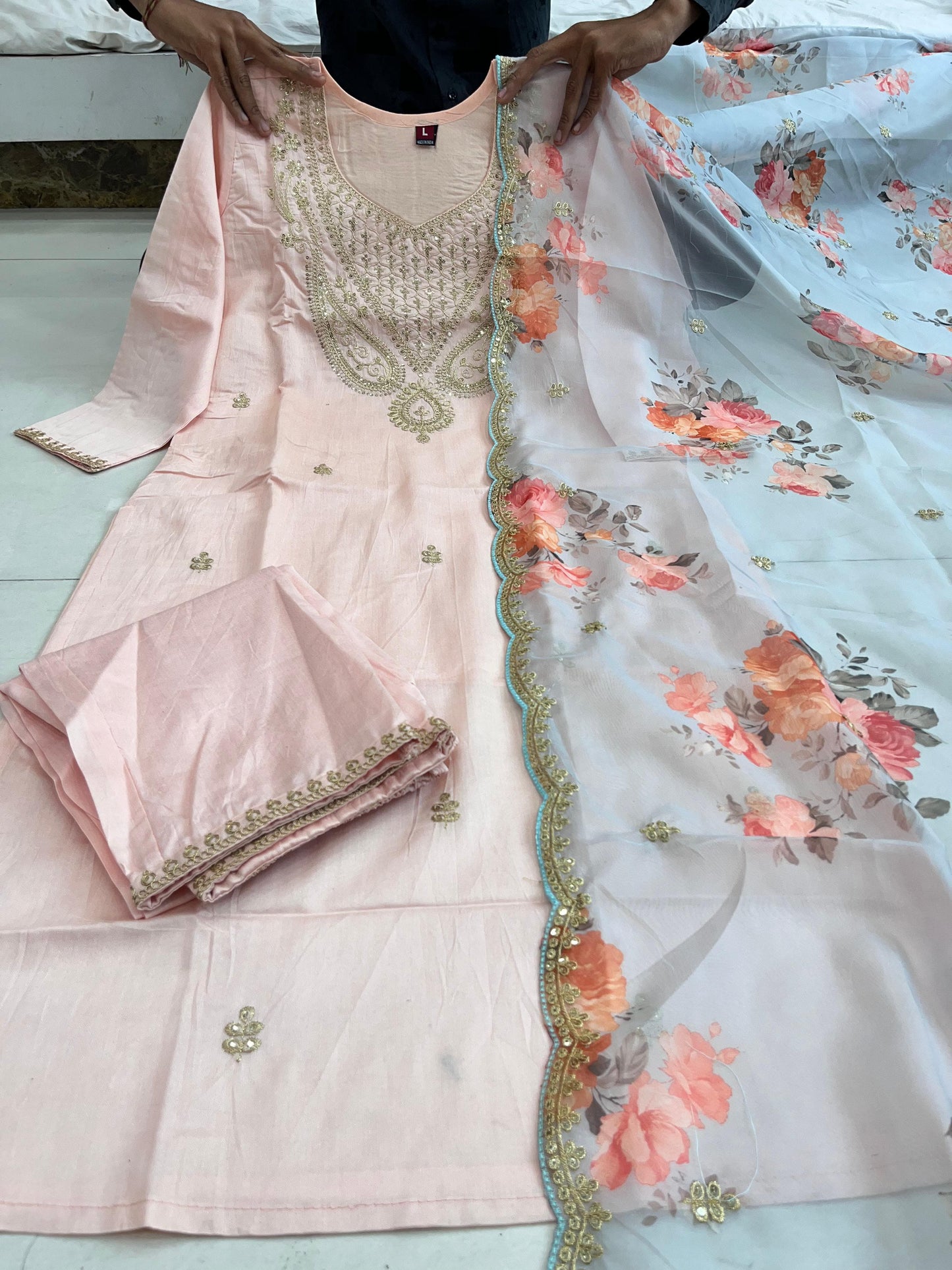 Pakistani FLOWERS BLOOM suits set🌸 Code-88 shaja
