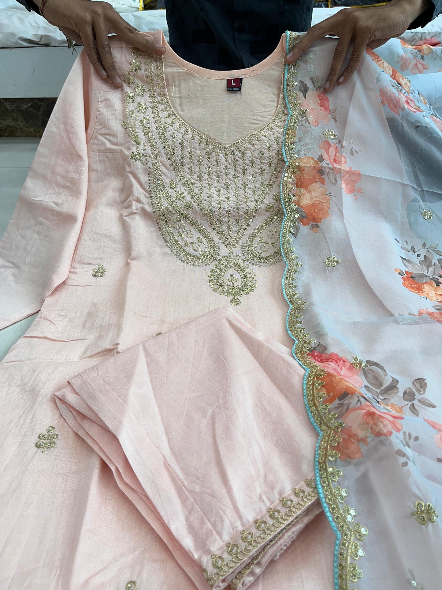 Pakistani FLOWERS BLOOM suits set🌸 Code-88 shaja